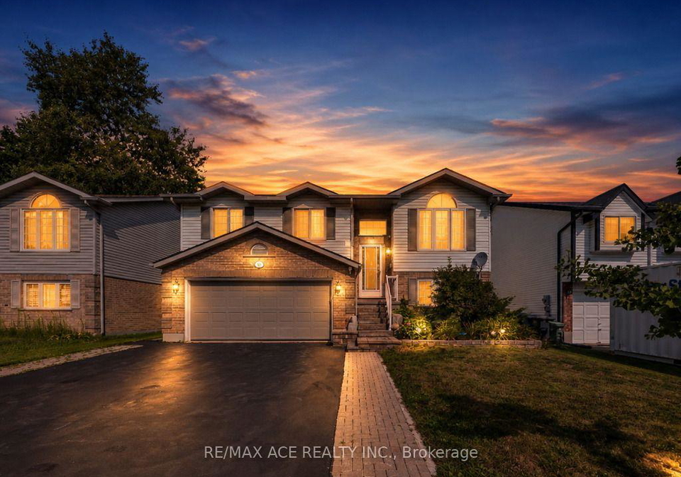 46-mclachlan-place-guelph-ontario-x13640320