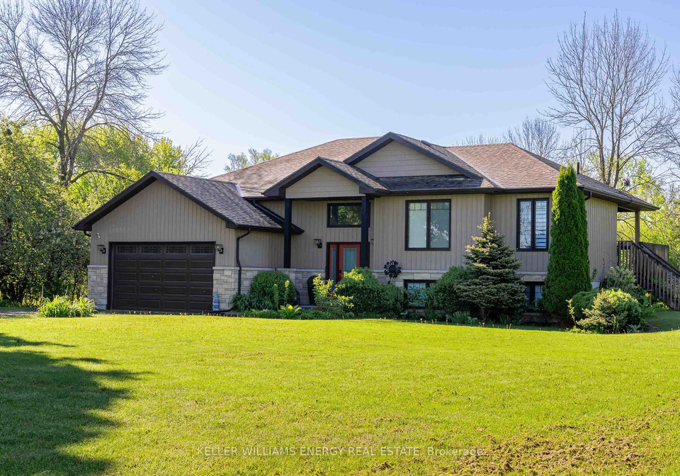 1687-lakeside-drive-prince-edward-county-ontario-x13640342