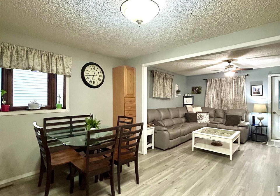 554-elm-avenue-fort-frances-ontario-x13640400