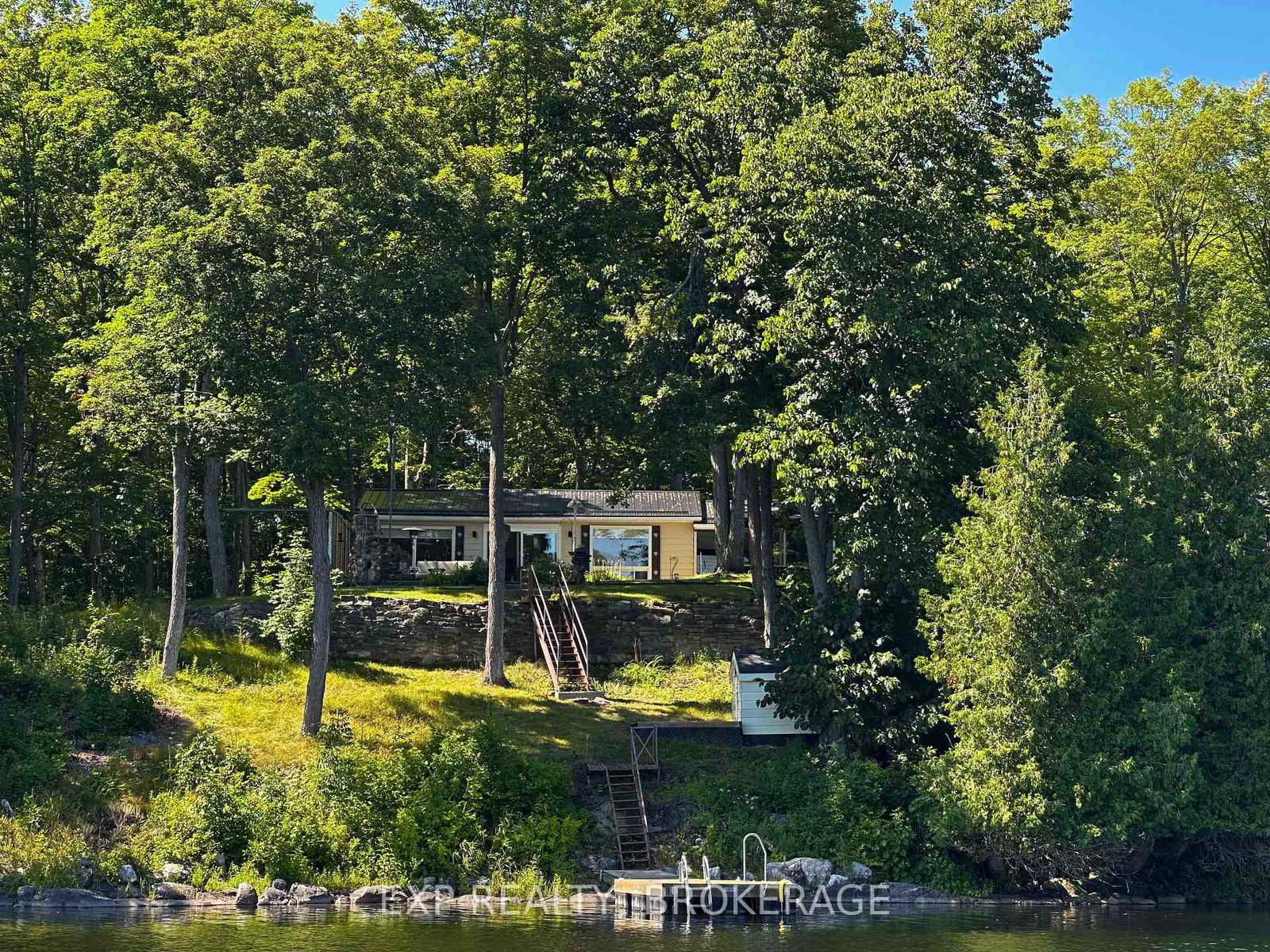 2107-hambly-lane-south-frontenac-ontario-x13640474