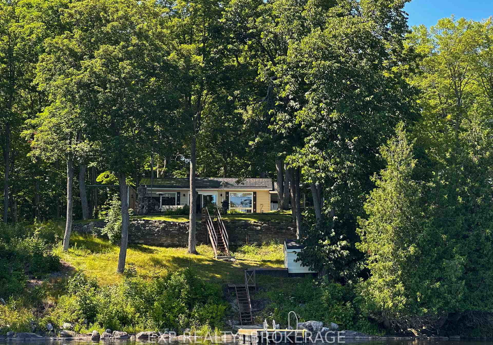 2107-hambly-lane-south-frontenac-ontario-x13640474