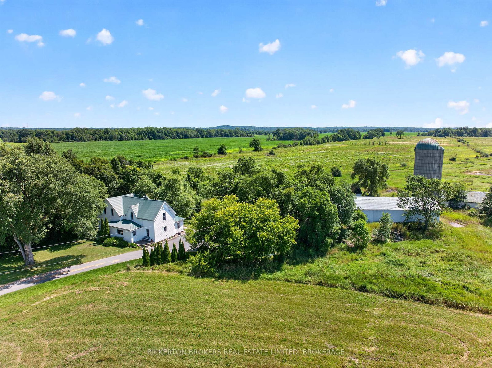 806-eden-grove-road-s-front-of-leeds-seeleys-bay-ontario-x13640520