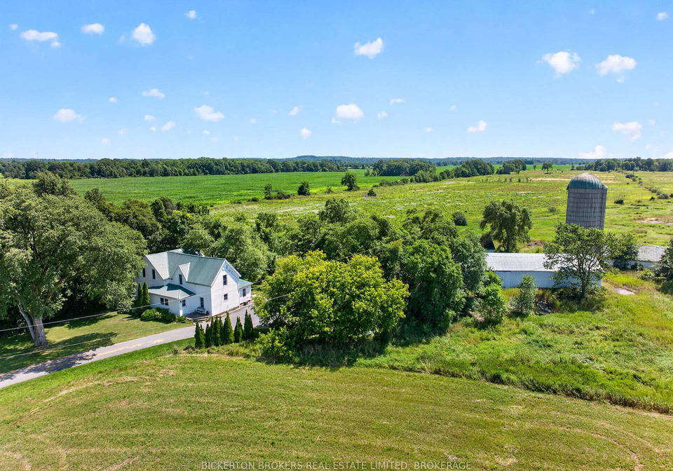 806-eden-grove-road-s-front-of-leeds-seeleys-bay-ontario-x13640520