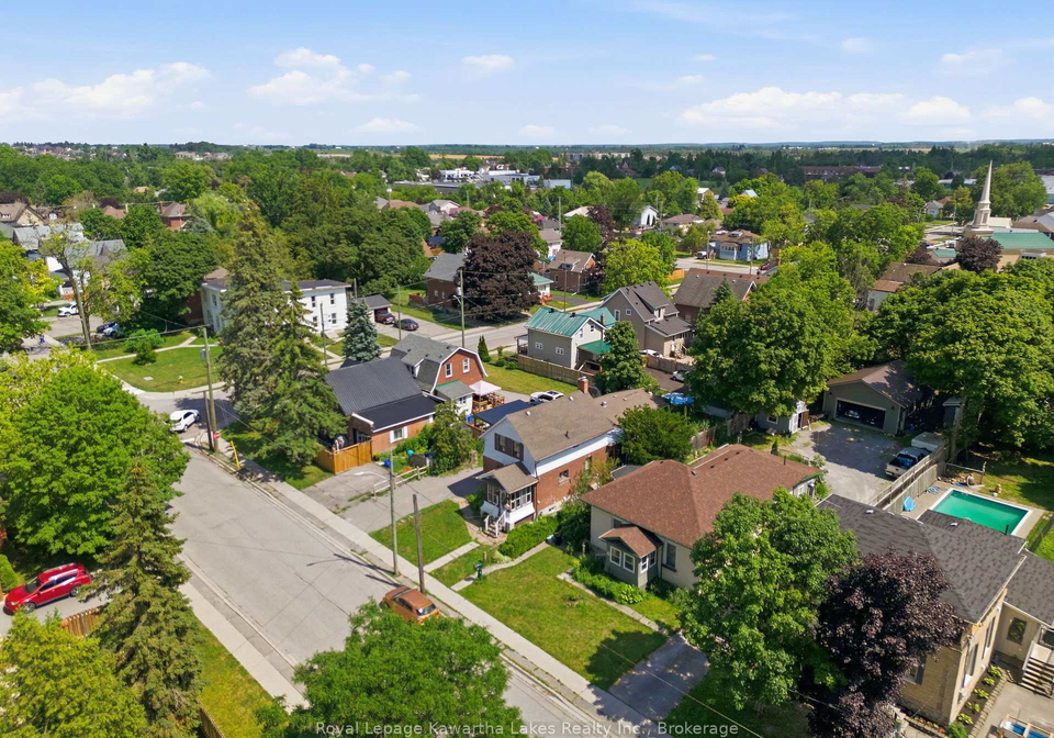 51-melbourne-street-w-kawartha-lakes-ontario-x13640596