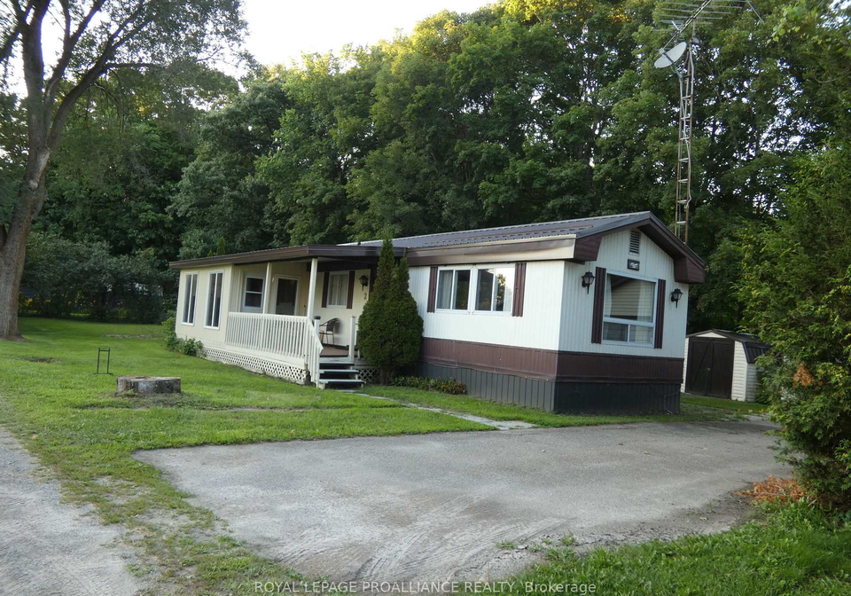 2-1645-county-42-road-rideau-lakes-ontario-x13640634