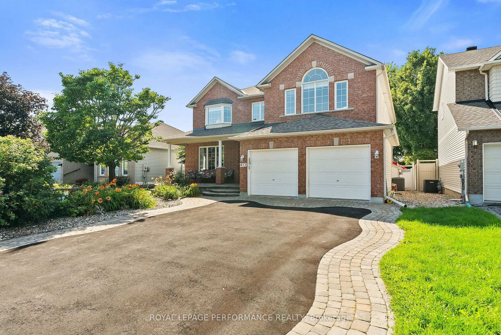2180-brianna-way-ottawa-ontario-x13640640
