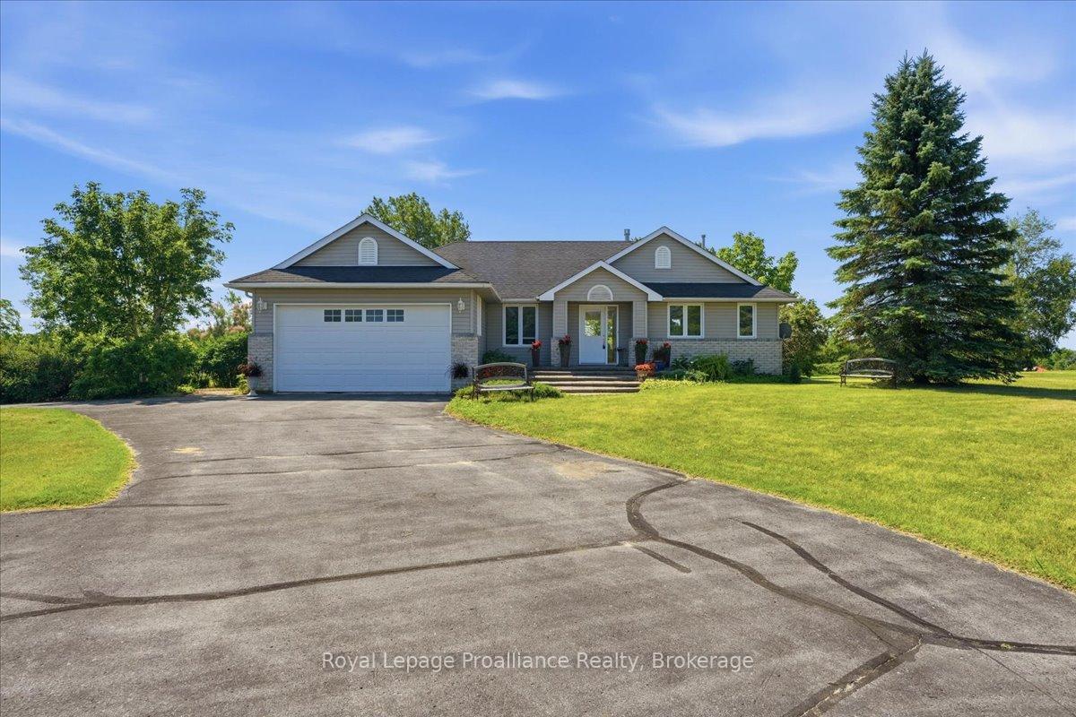 95-dave-drive-quinte-west-ontario-x13640684