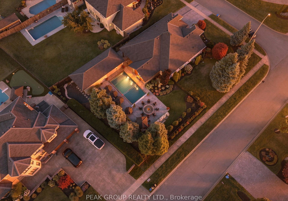 8095-cathedral-drive-niagara-falls-ontario-x13640692