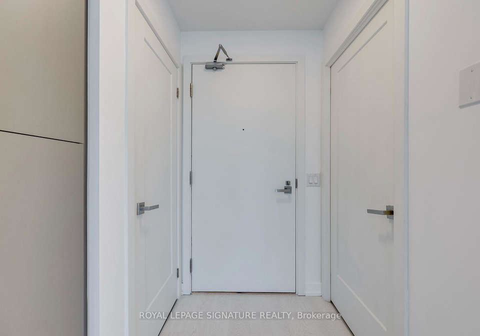 415-main-street-w-hamilton-ontario-x13640902