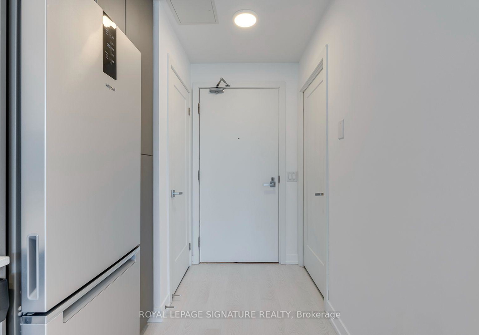 415-main-street-w-hamilton-ontario-x13640902