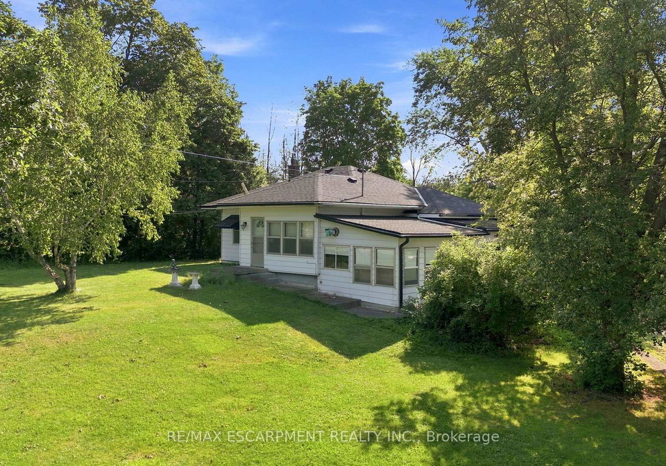 698-york-road-hamilton-ontario-x13640910