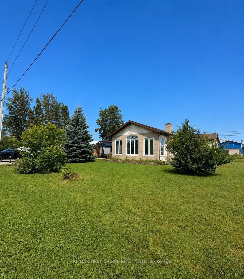 109-clarke-avenue-greenstone-ontario-x13640962