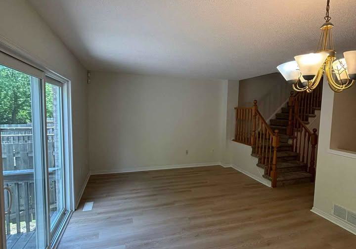 26-roehampton-crescent-guelph-ontario-x13641072