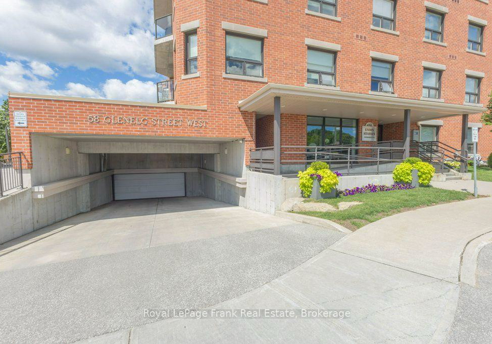 58-glenelg-street-w-kawartha-lakes-ontario-x13641284