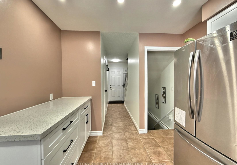 159-walmer-gardens-london-north-ontario-x13641426
