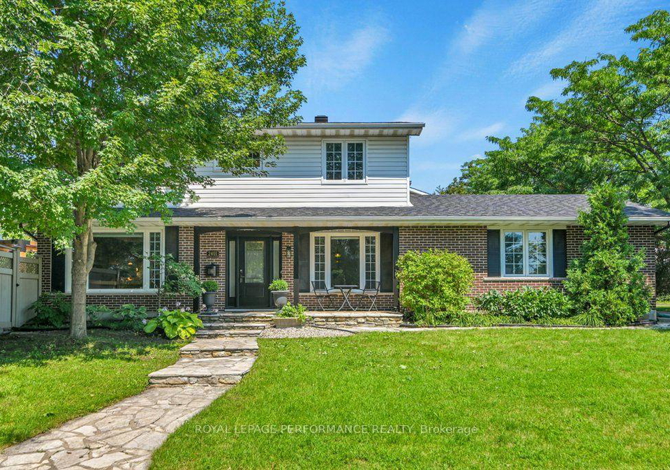 2401-wyndale-crescent-ottawa-ontario-x13641950