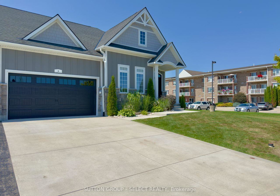 4-brooklawn-drive-lambton-shores-ontario-x13642128