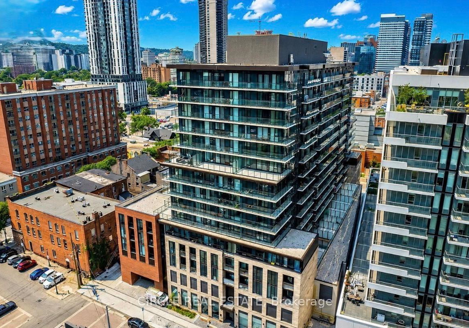 1-jarvis-street-hamilton-ontario-x13642254