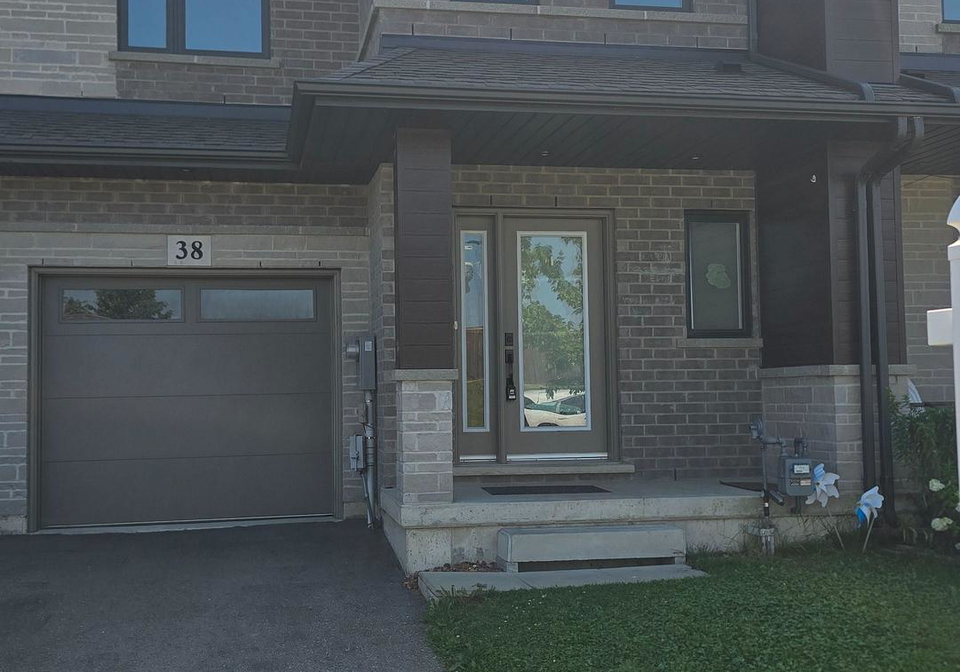 38-jayla-lane-west-lincoln-ontario-x13642464