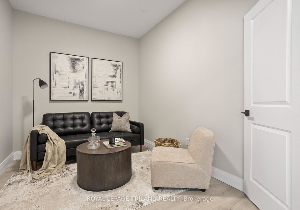 33318-richmond-street-lucan-biddulph-ontario-x13642484