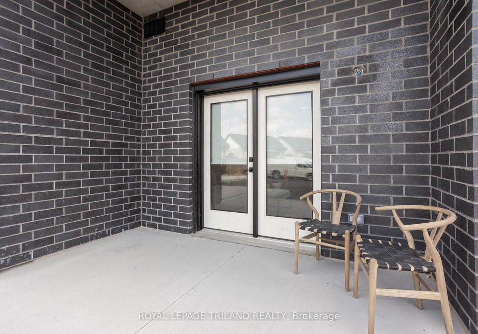 33318-richmond-street-lucan-biddulph-ontario-x13642486