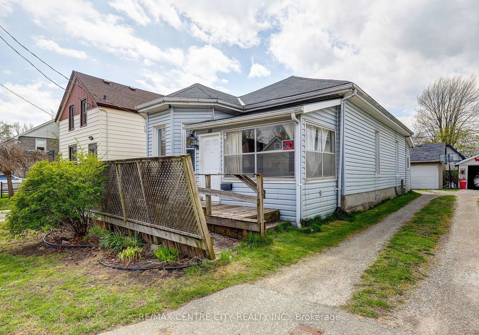 88-flora-street-st-thomas-ontario-x13642674