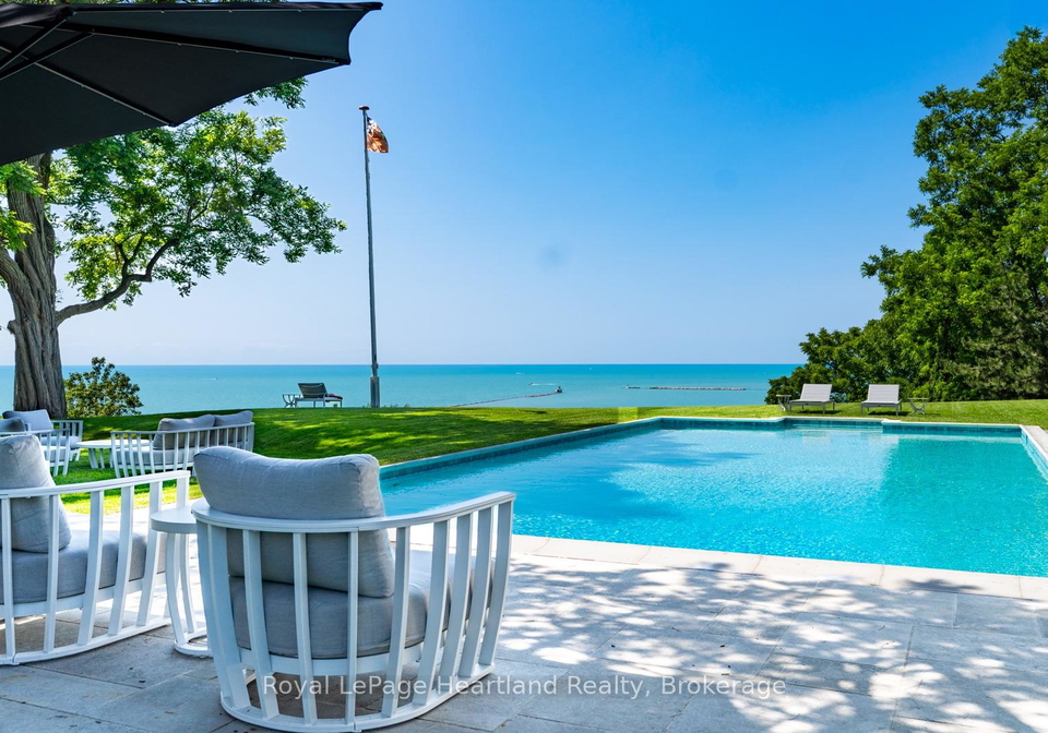 284-w-elgin-avenue-w-goderich-ontario-x13642770