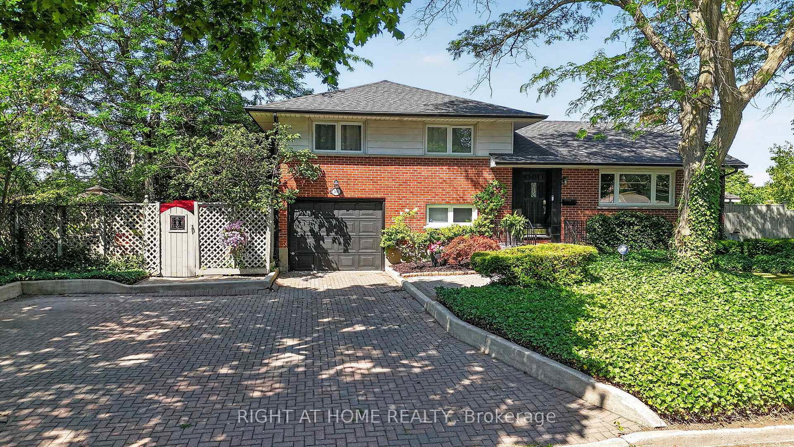 366-burlington-crescent-london-south-ontario-x13642914