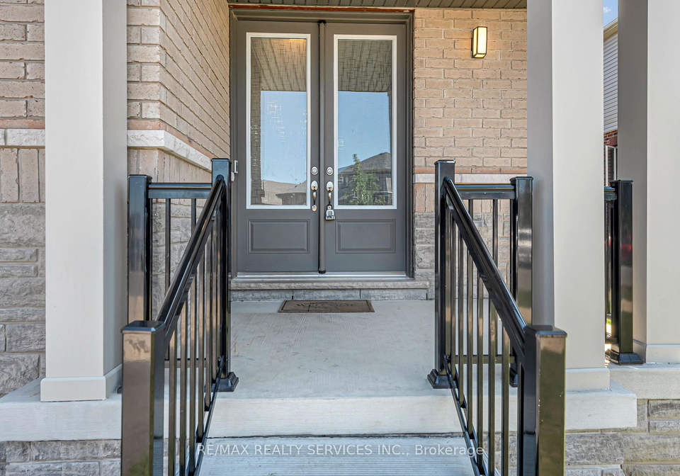 13-steadman-street-s-cambridge-ontario-x13643150