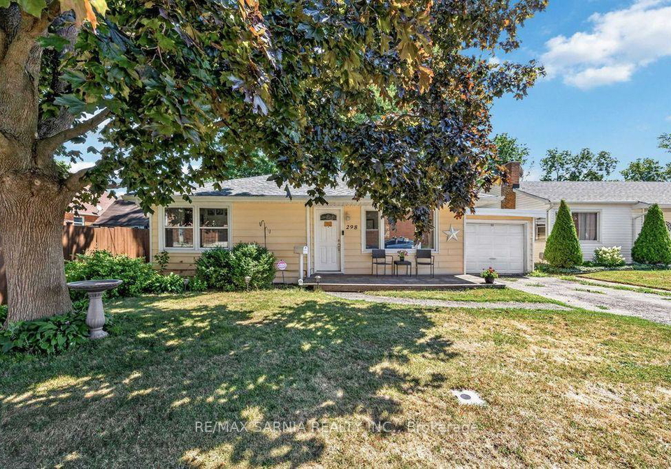 298-lorne-avenue-chatham-kent-ontario-x13643214