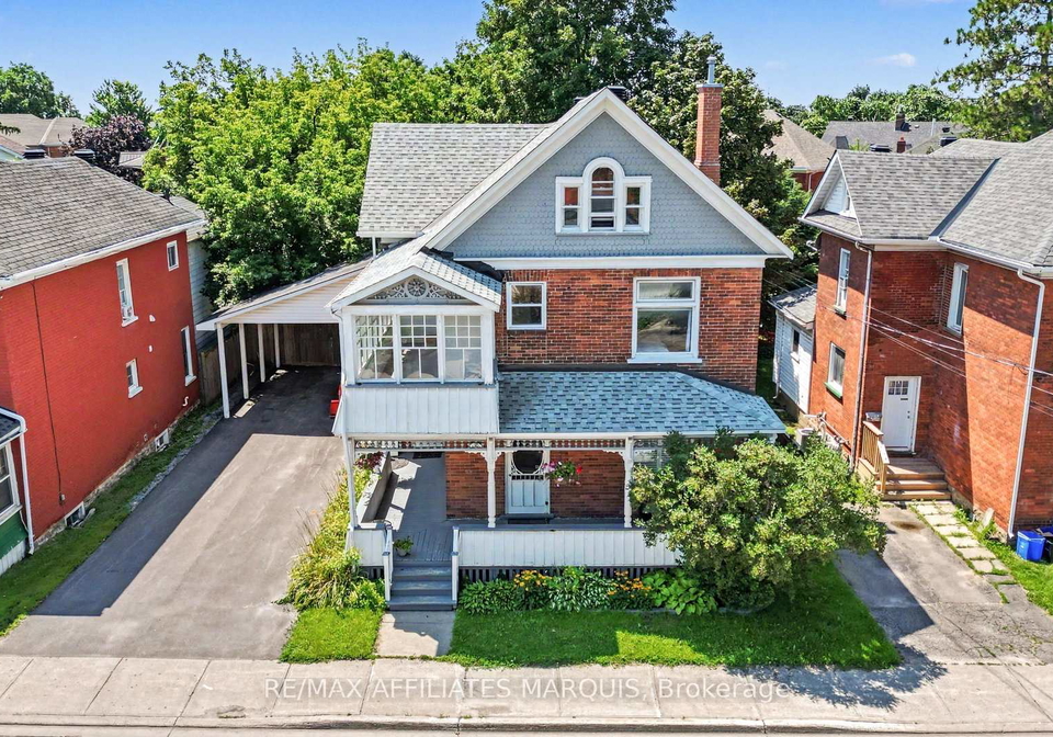 100-elmsley-street-n-smiths-falls-ontario-x13643348