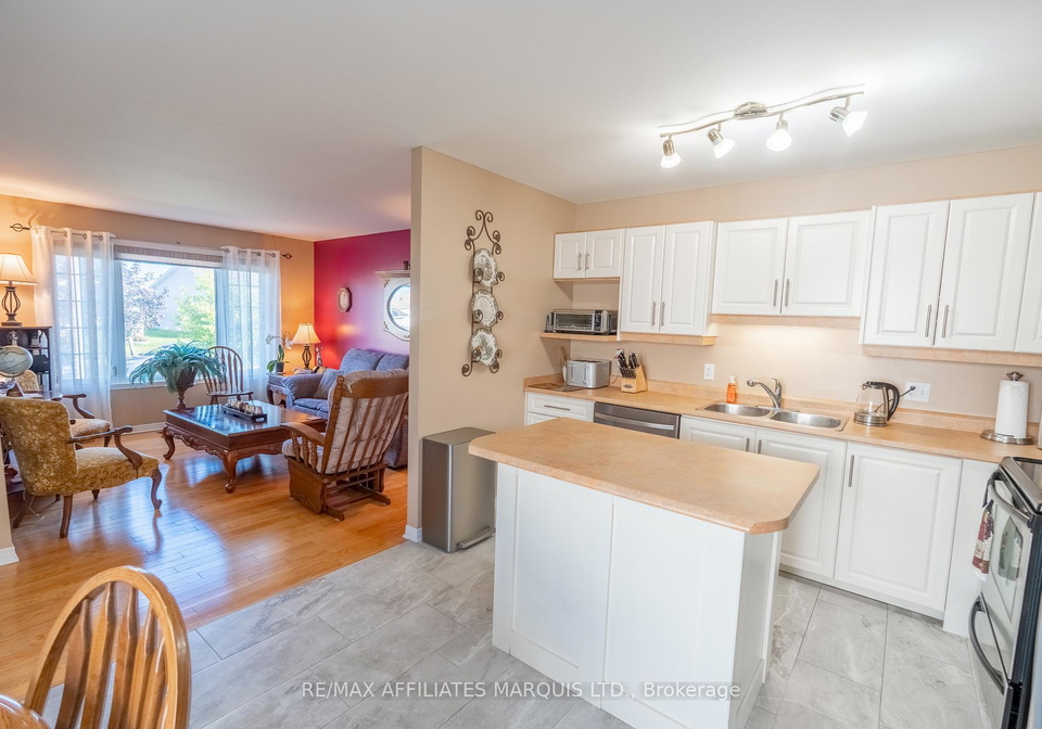 1851-cumberland-street-cornwall-ontario-x13643382
