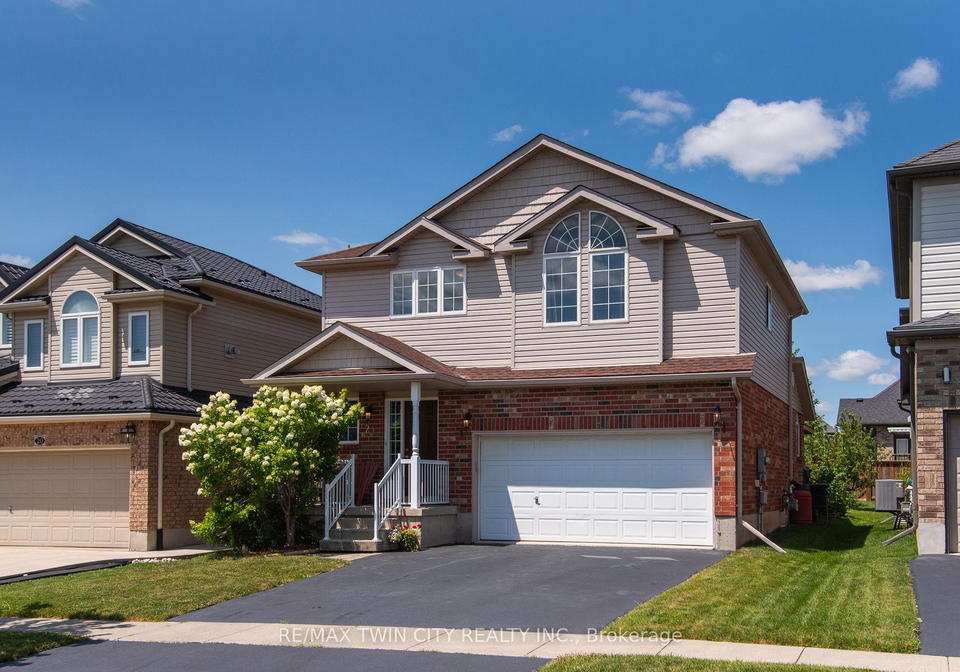 24-joseph-lichti-lane-wilmot-ontario-x13643384