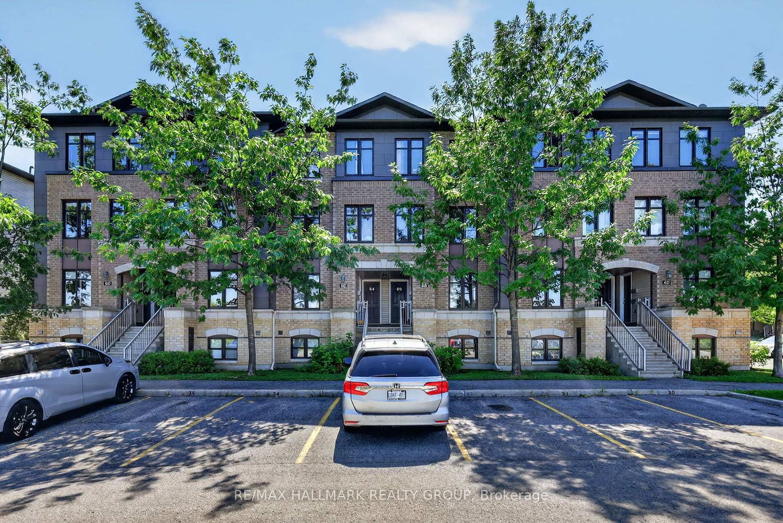 62-argent-private-kanata-ontario-x13643586