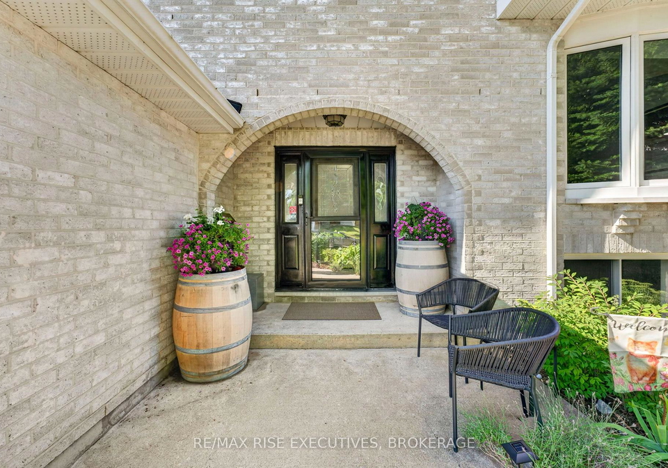611-rivermeade-avenue-kingston-ontario-x13643608