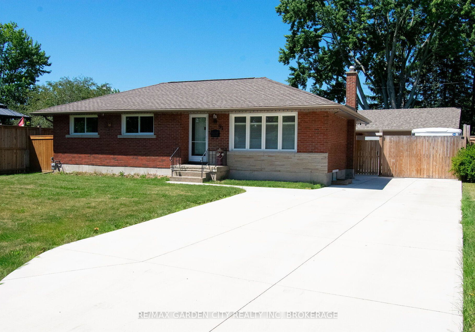 91-crescent-drive-welland-ontario-x13643672