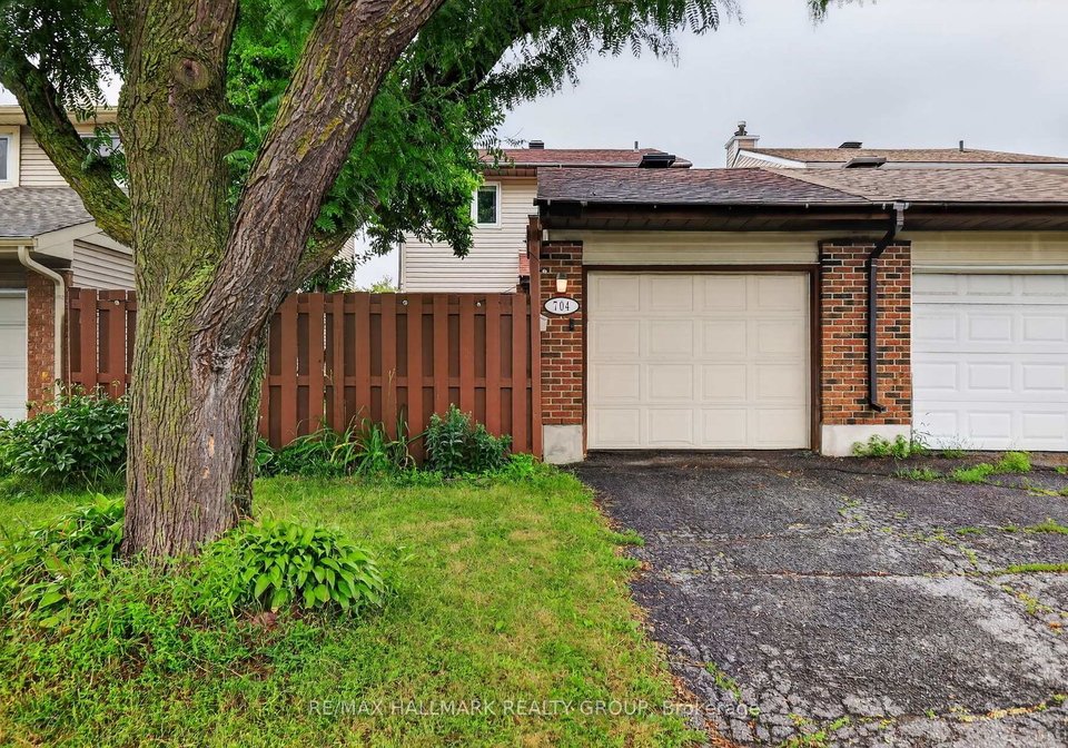 704-malibu-terrace-ottawa-ontario-x13643810