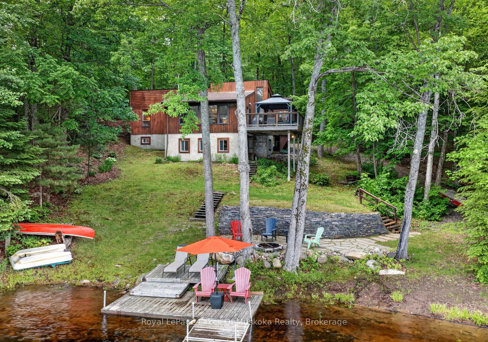 1008-seven-dwarfs-crescent-bracebridge-ontario-x13643864