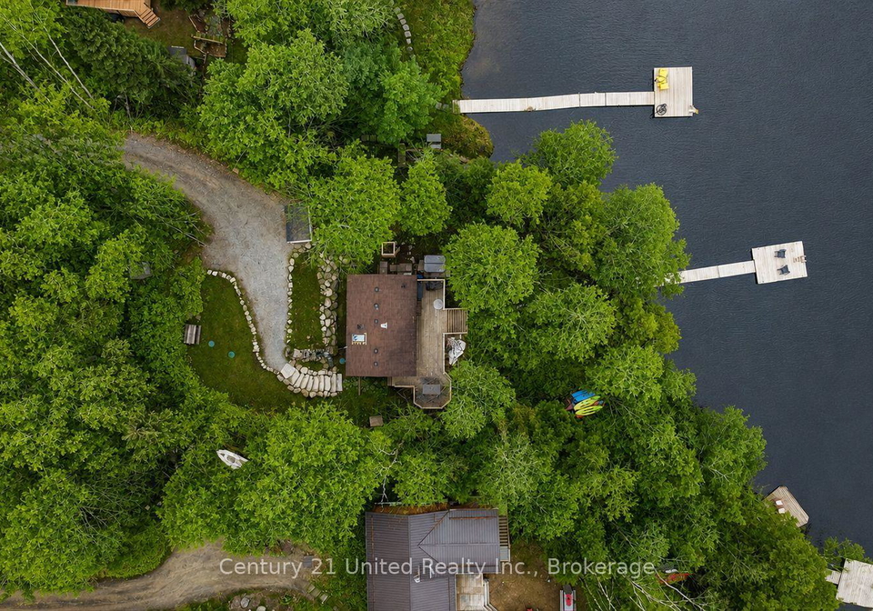 1053-esson-creek-lane-highlands-east-ontario-x13643878