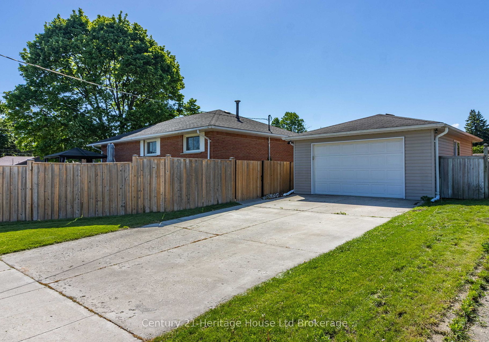 153-springbank-avenue-n-woodstock-ontario-x13644002