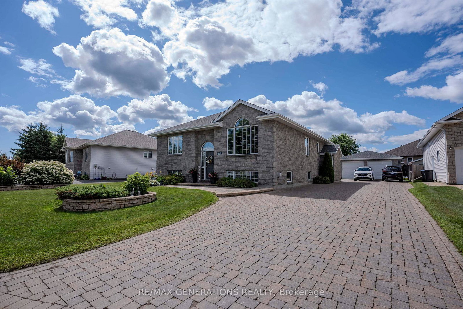 239-caribou-crescent-thunder-bay-ontario-x13644016