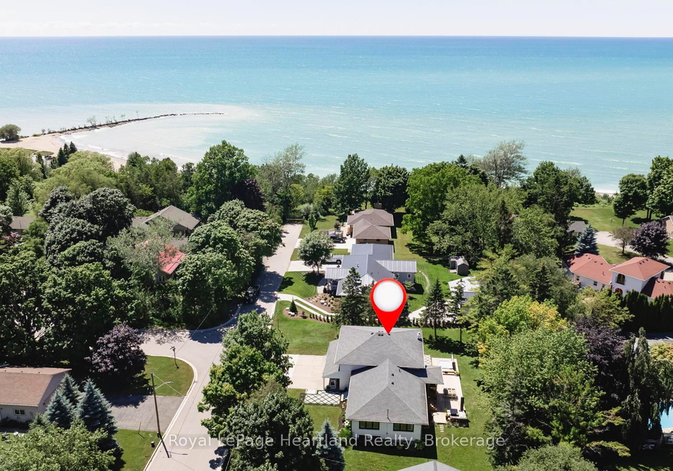 238-bennett-street-w-goderich-ontario-x13644144