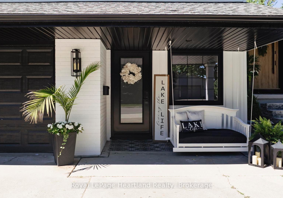 238-bennett-street-w-goderich-ontario-x13644144