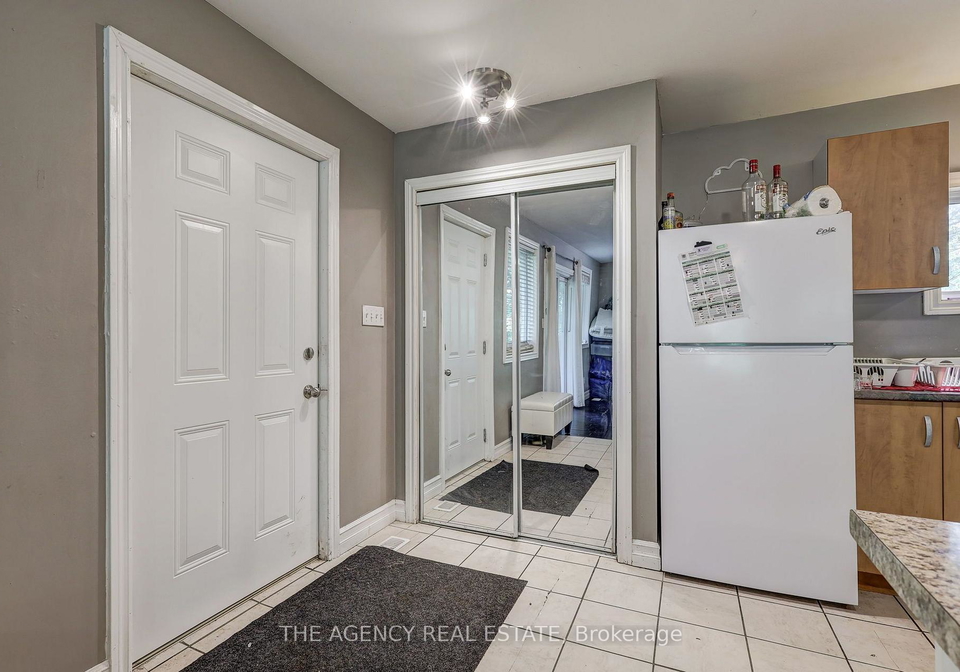 129-oxford-street-w-london-north-ontario-x13644178