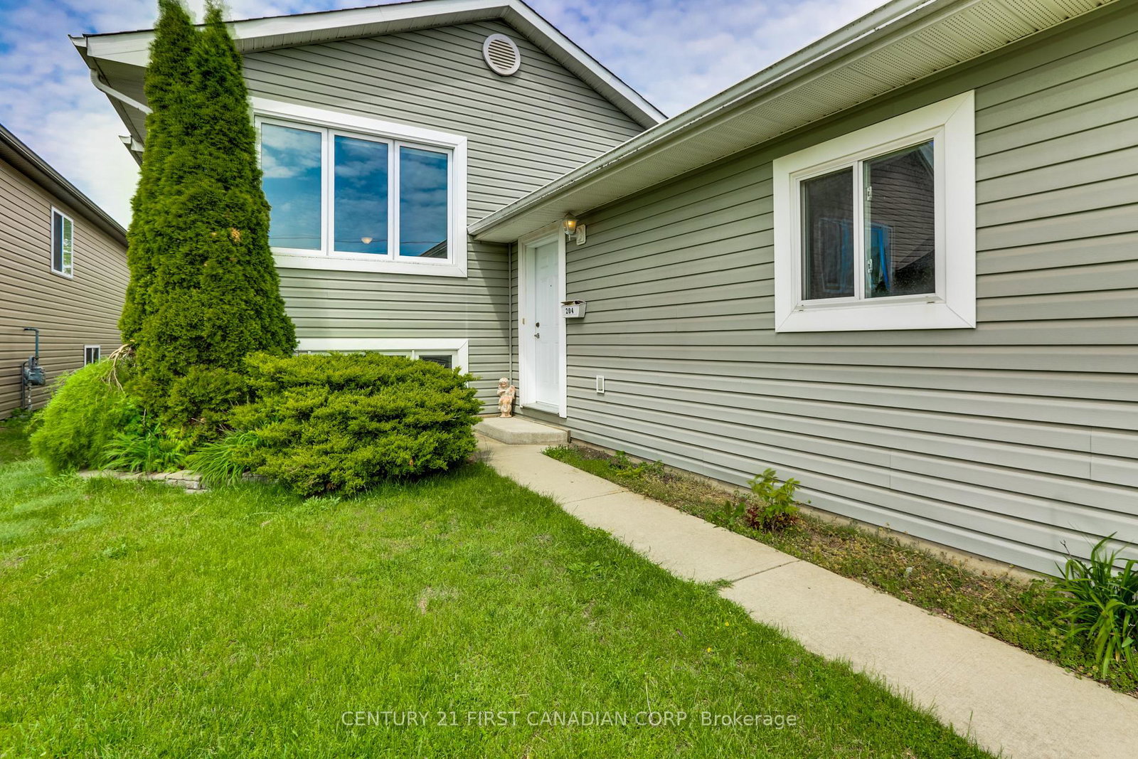 204-ewart-street-strathroy-caradoc-ontario-x13644230