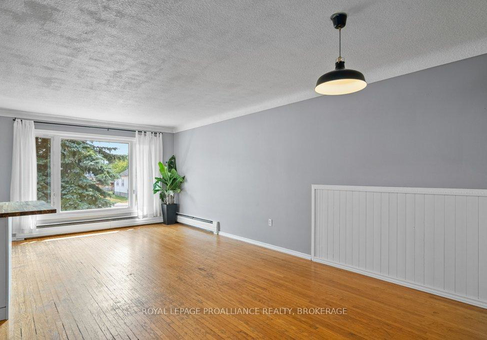 590-macdonnell-street-kingston-ontario-x13644272