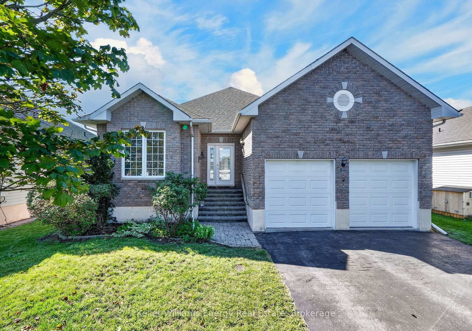 56-elmdale-drive-prince-edward-county-ontario-x13644442