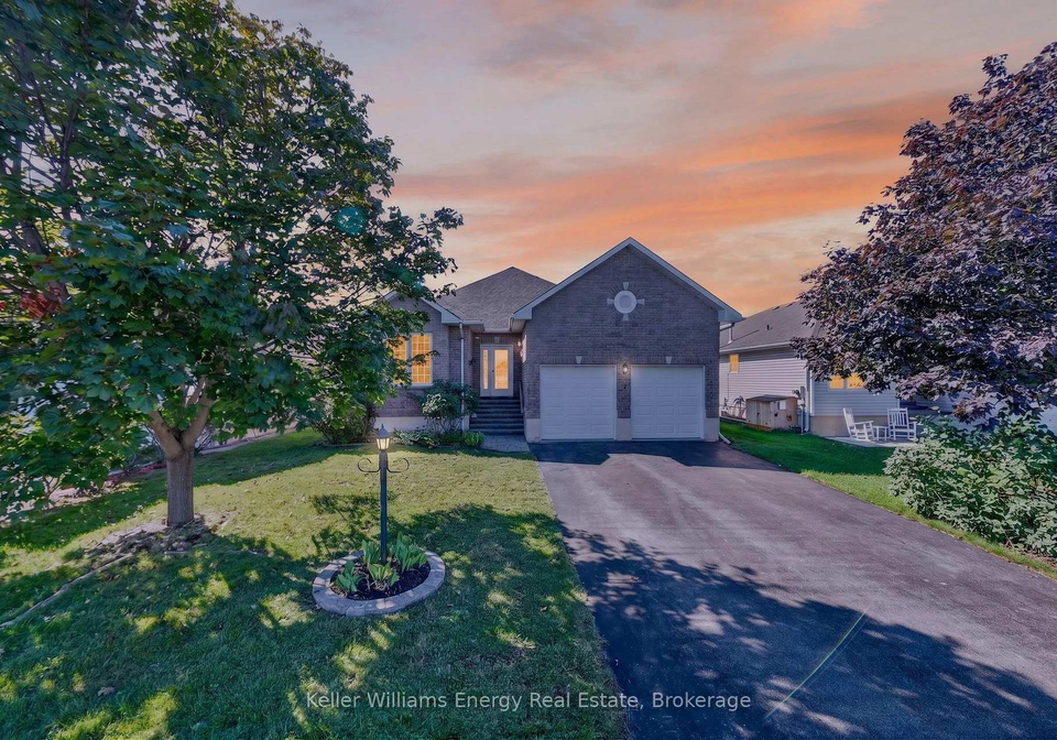 56-elmdale-drive-prince-edward-county-ontario-x13644442
