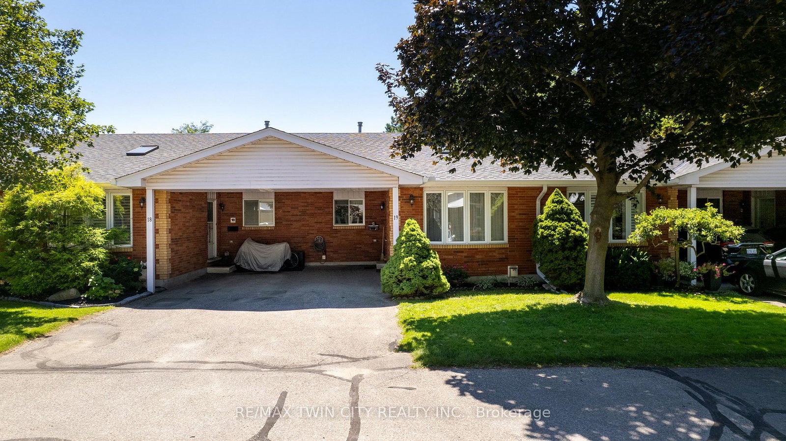 1030-colborne-street-e-brantford-ontario-x13644530