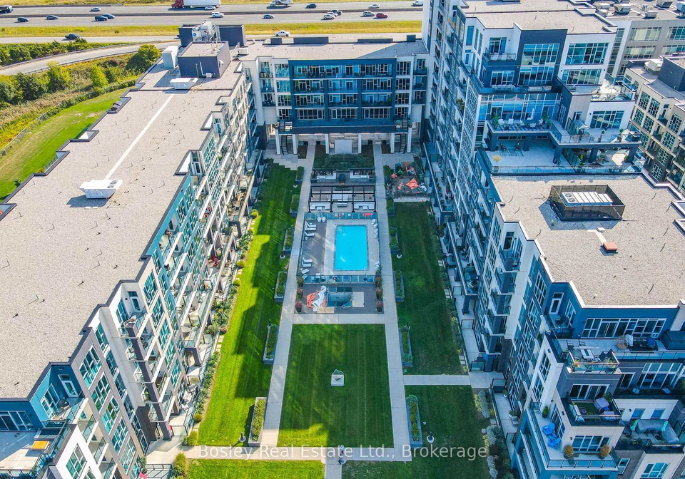 16-concord-place-grimsby-ontario-x13644554